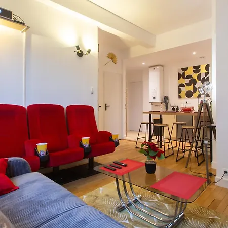 Cine Cathedrale Parking Beffroi * Amiens