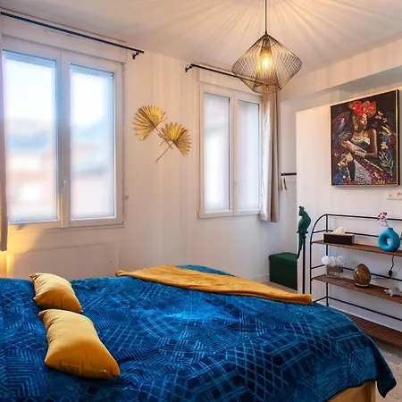 Cine Cathedrale Parking Beffroi Apartment